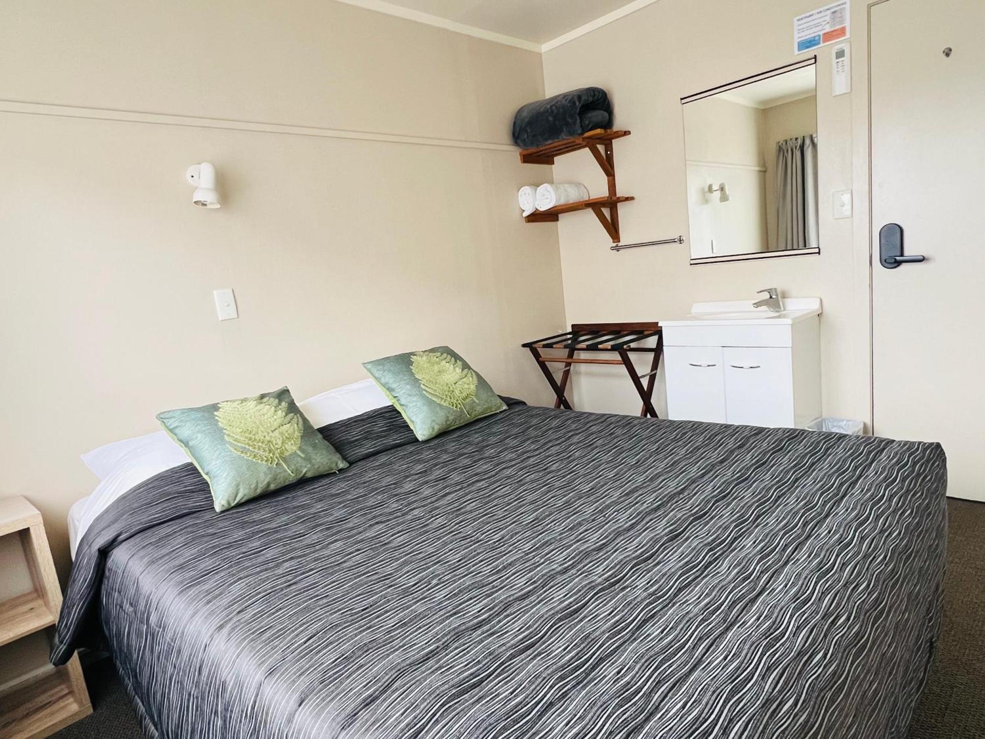 Seagulls Guesthouse Mount Maunganui Exterior foto
